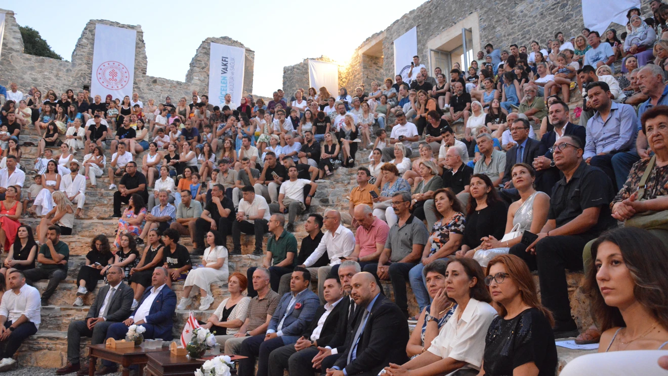 Antik kentteki 2 bin yıllık Odeon’dan piyano sesleri yükseldi